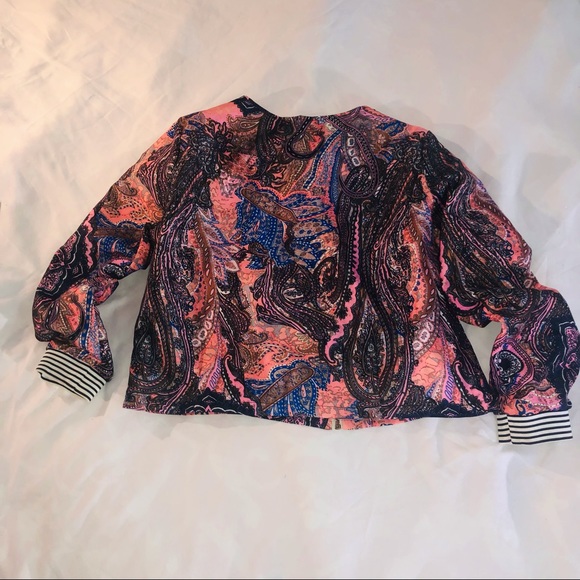 Spring Casual Jacket - Picture 4 of 4